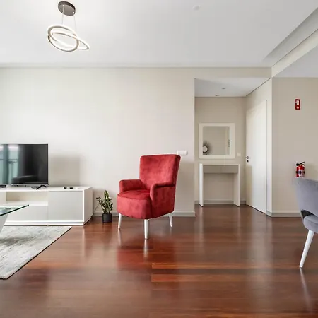 Seaside Serenity * Фуншал